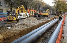 Фото 6: Реконструкція вул. С. Бандери: підрядник проводить заміну колектора