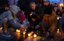 Фото 7: Сотні лампадок запалили у Львові в пам'ять про невинно вбитих ворогом українців