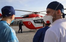 Фото 8: Пацієнтку з Турки доставили у львівську лікарню гвинтокрилом 