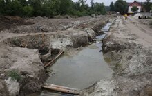 Фото 24: В ремонт вул. Курмановича та Данила Апостола місто інвестує 150 млн грн — дороги стануть проїзними до кінця літа