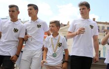 Фото 13: Мер Львова нагородив преміями юних чемпіонів світу з футбольного клубу «КОПА»