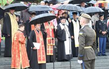 Фото 25: На Личаківському цвинтарі вшанували пам’ять новітніх Героїв з нагоди Дня Незалежності 
