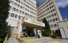 Фото 1: Андрій Садовий оглянув проведені ремонти та майбутні нові кабінети в 4-тій міській поліклініці Львова