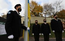 Фото 5: Львівські пластуни підняли синьо-жовтий стяг над Меморіалом Небесної сотні