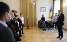 Фото 1: Мер Львова нагородив працівників Ботанічного саду та музеїв на базі Львівського університету за сумлінну працю