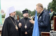 Фото 4: Митрополит Епіфаній у Львові молитвою та покладанням квітів вшанував пам’ять Героїв