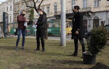 Фото 16: В рамках міжнародного проєкту «Озеленення планети» на площі Соборній висадили перші дерева