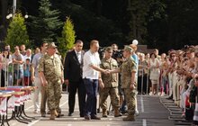 Фото 2: Урочистий ритуал складання Військової присяги студентами цивільних вищих навчальних закладів, які навчалися за програмою підготовки офіцерів запасу 