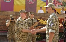 Фото 21: Урочистий ритуал складання Військової присяги студентами цивільних вищих навчальних закладів, які навчалися за програмою підготовки офіцерів запасу 