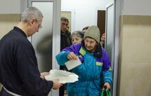 Фото 4: У притулку для бездомних з нагоди Різдва римо-католицька громада організувала святкову вігілію