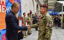 Фото 24: З нагоди Дня Незалежності України відомі львів`яни отримали нагороди від громади міста Львова