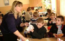 Фото 1: У Львові відбувся майстер-клас із виготовлення виробів в техніці «Лялька мотанка серветкова»
