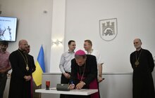 Фото 13: В мерії Львова відбулась урочиста академія до 20-ліття візиту святого Папи Івана Павла ІІ в Україну