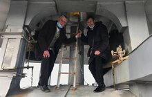 Фото 7: Над вежею львівської Ратуші підняли синьо-жовтий стяг