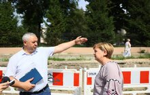 Фото 11: На вул. Бандери демонтують аварійну підпірну стінку: трамваї №1 та №2 курсуватимуть за частково зміненими маршрутами (відео)