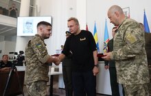 Фото 9: У мерії Львова посмертно нагородили львів'ян, які боронили незалежність України (фото/відео)