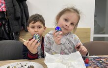 Фото 13: Діти військовослужбовців розмальовували писанки у Центрі допомоги воїнам