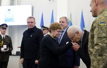 Фото 5: У Львові 18 Героїв Небесної Сотні посмертно нагородили «Почесним знаком Святого Юрія» (відео/фото)