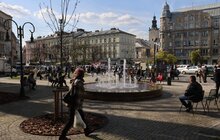 Фото 21: У Львові відкрили фонтан, присвячений Герою України «Да Вінчі» та всім добровольцям (відео)