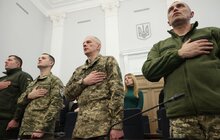 Фото 3: У мерії Львова посмертно нагородили львів'ян, які боронили незалежність України