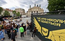 Фото 7: У центрі Львова ветерани змагалися у баскетболі на кріслах колісних в межах UNBROKEN GAMES