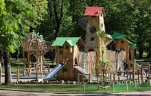 Фото 1: «Своїх дітей я би без застережень пустив бавитись на цей майданчик», - німецький інспектор про дитячий майданчик «Лис Микита»