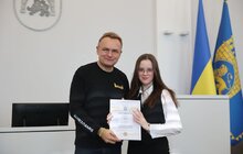 Фото 6: Обдаровані львівські школярі отримали по 30 тисяч гривень