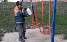 Фото 56: Комунальні служби дезінфікують місто: миють вулиці, тротуари, зупинки транспорту, сходові клітки будинків