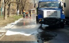 Фото 27: Комунальні служби Львова проводять миття вулиць