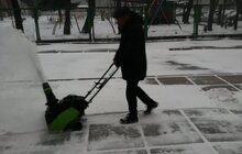 Фото 6: Усі комунальні служби залучені до прибирання міста від снігу