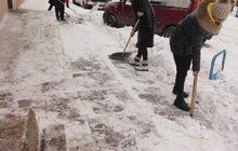 Фото 15: Працівники Львівської мерії долучились до прибирання міста від снігу