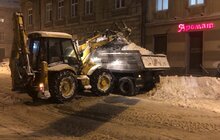 Фото 24: Вночі по Львову працювало 135 одиниць техніки