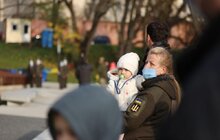 Фото 15: На Меморіалі Героїв Небесної Сотні курсанти Львівського ліцею Героїв Крут підняли національний стяг