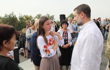 Фото 24: У Львові урочисто підняли прапор України над Меморіалом пам’яті Героїв Небесної Сотні