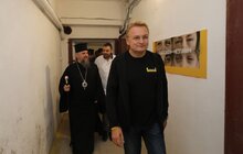 Фото 8: Митрополит Епіфаній відвідав поранених українців у лікарні святого Пантелеймона у Львові