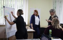 Фото 1: Фахівці львівського «Джерела» провели тренінг для офіцерів безпеки, що з'являться у школах Львова