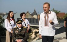 Фото 22: У Львові підняли Державний прапор над Меморіалом пам’яті Героїв Небесної Сотні