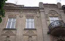 Фото 2: У Львові історичній будівлі вперше повернули дерев’яні вікна за Програмою співфінансування