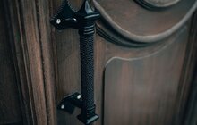 Фото 4: Неподалік Львівської національної філармонії відновили історичну браму