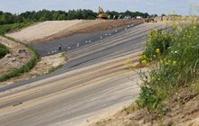 Фото 7: Грибовицький полігон вкривають ґрунтом: до кінця року тут можна буде зіграти в гольф (відео)