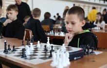 Фото 2: У Львові відбуваються змагання з шахів серед школярів