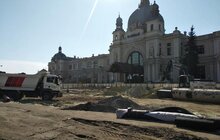 Фото 16: Реконструкція пл. Двірцевої: 70% інженерних мереж вже замінені