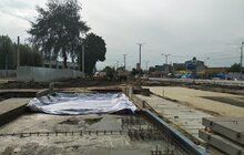 Фото 1: Ремонт пл. Двірцевої: заміну водогонів завершили, розпочали укладати плити під трамвайну колію
