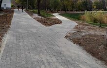Фото 4: У парку «Горіховий гай» завершили капітальний ремонт доріжки