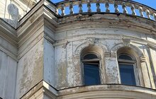 Фото 9: Суд зобов’язав власників готелю «Жорж» відреставрувати фасад пам’ятки