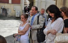 Фото 4: У 5 місцях Львова зараз читають про свободу