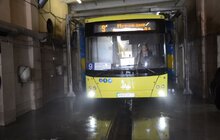 Фото 18: Комунальне АТП № 1 дезінфікує всі автобуси, які виходять на маршрути