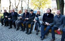Фото 10: «Історики назвали Львів точкою перетину багатьох світів і ця лавочка також має стати такою точкою», - Матіас Конрад