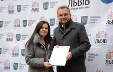 Фото 13: 100 успішним педагогам Львова вручили по 25 тисяч гривень