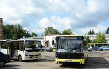 Фото 12: «На сьогодні всі нові машини, які придбані за рахунок коштів АТП № 1 і придбані в лізинг, — укомплектовані водіями, і ми випускаємо їх на маршрути», — Орест Хамула